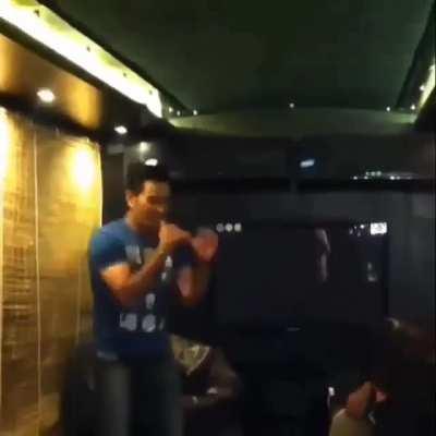 Ayyo chamiya thala 😳