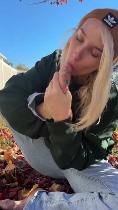 Nothing compares to feet fresh out of Uggs 🫠🍂