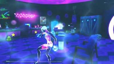 Galaxy Scout vibing in her own Room