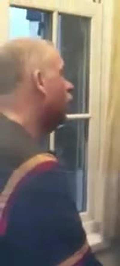 2 blokes in Abergavenny went for a cheeky line of coke and turned out to be ket