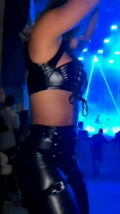 Rave Party Dance 🖤✨