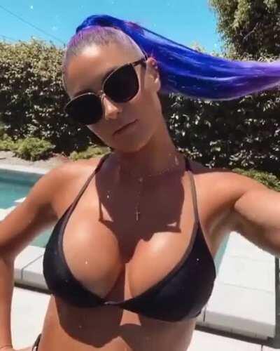 Eva Marie
