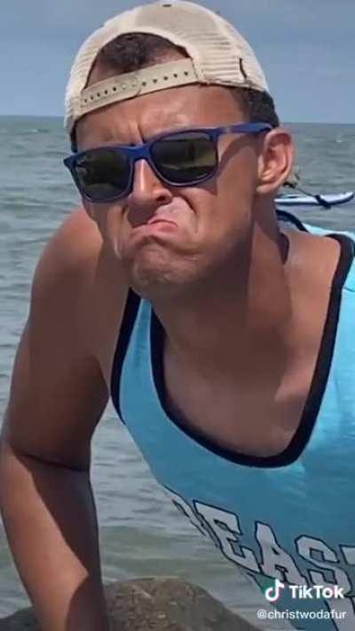 OMFG!! Preview 2 of the Man After Man miniseries came out!! I jUsT rEaLlY cAn'T wAiT fOr ThIs To Be ReAl!!!!