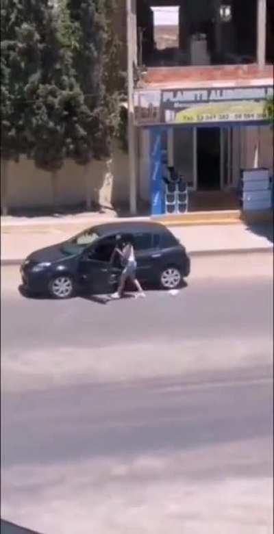 I hate the thief’s.