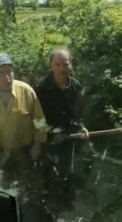 Fueding farmers take 2