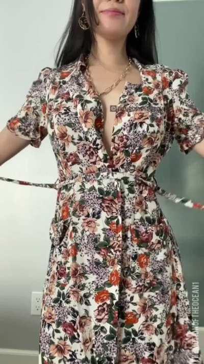 Who Like This Milf ? (free album in the comments )