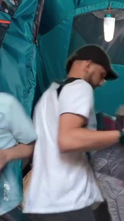 I saw your after sex selfies in Europe. Now it's time for the Portuguese version!