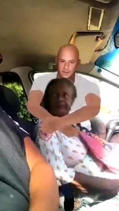 Droga, é o Toretto!