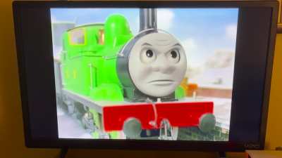 I just found out that the French dub of Snow Engine Featured on the U.S. Holiday Express DVD, features the original music!!
