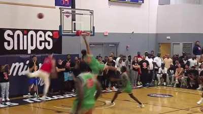 [Highlight] Tyler Herro gets his shot blocked, but recovers for the huge block in transition