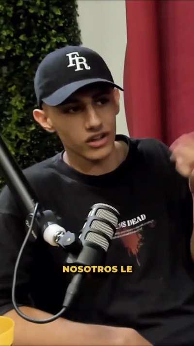 Como funcionan las agencias de OF que suben contenido a Reddit. 