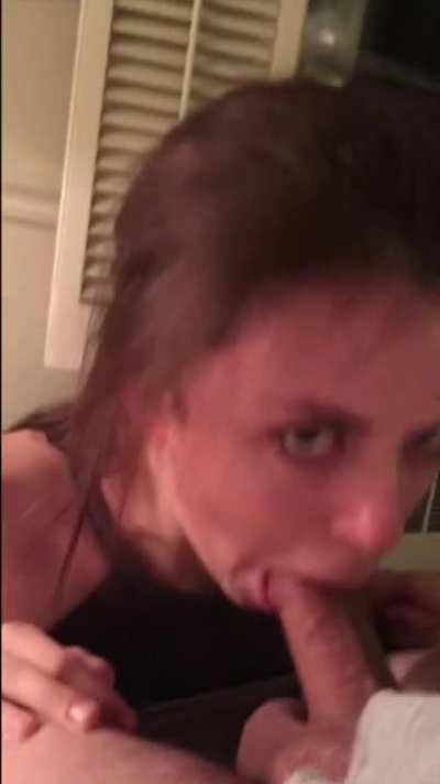 Redhead with Gorgeous Eyes Sucks Cock