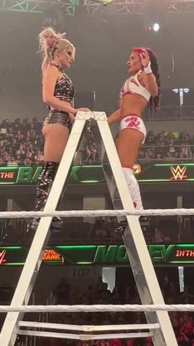 Ryan Cabrera and his nephew react to Alexa Bliss at Money In The Bank 2021