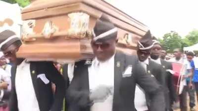 Porçay'ın Lava Düşmesi Ama 5 Farkı Sonla