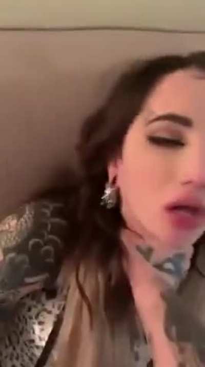 Treat her right like a good Daddy