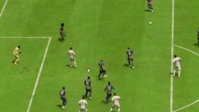 Maignan strikes again...