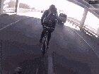 Reason 2000 why it’s illegal (and beyond stupid) to ride a bicycle on an interstate