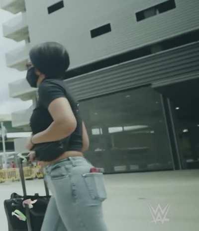 Bayley in jeans