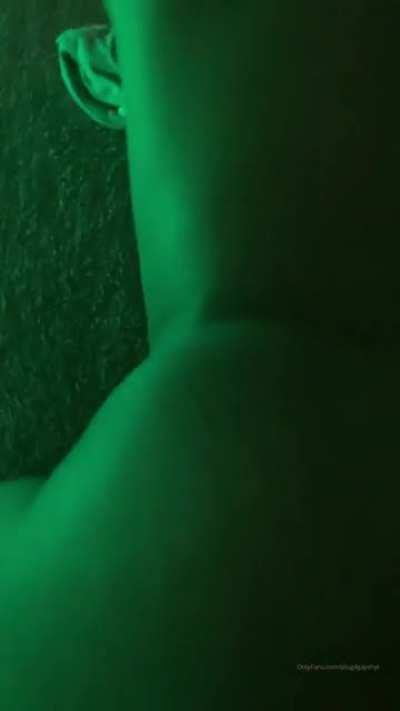 These type of backshots are fye 🥰🥴