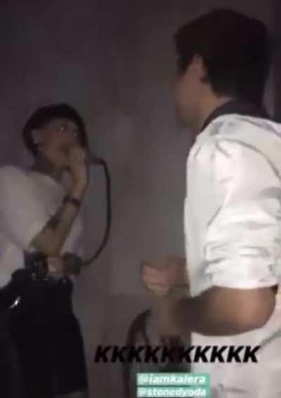 Olha o vídeo que achei do teu chefe mucalol KKKKKKKKKK cringe