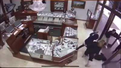 to rob a jewelry store