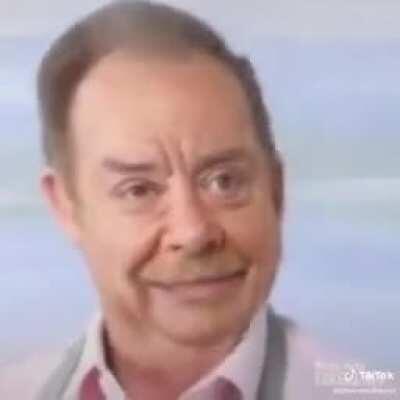 Μαμαλάκη κάνε onlyfans!