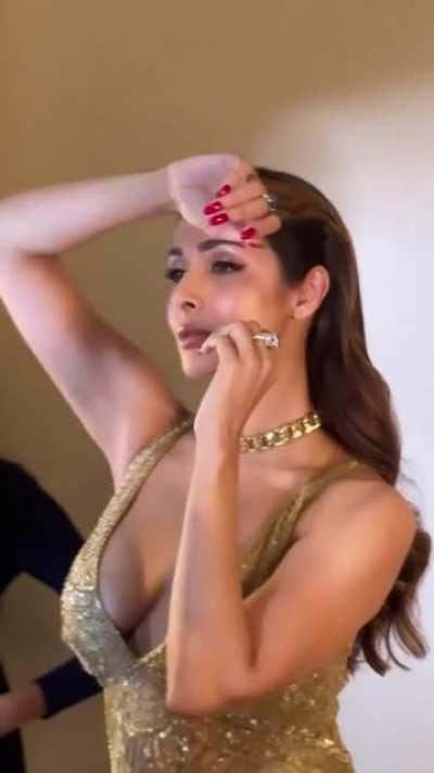 Malaika Arora - Milk Tankers 🥵🥵🍆🔥