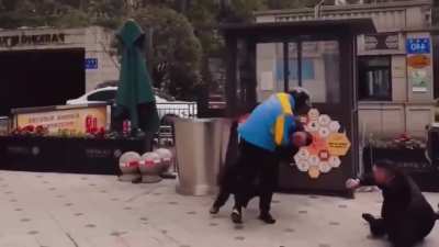 Look China 《外卖小哥闯关记》