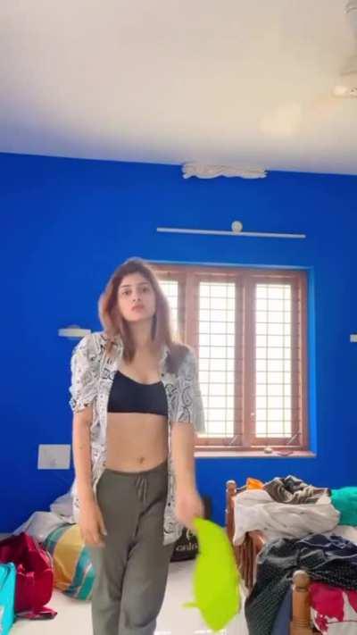 Aswathy Ash 🍩🤤💦