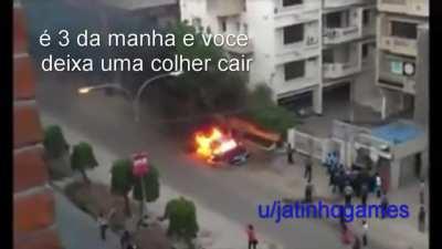 <html> <head> <title> uma coisa que eu aprendi no gta é: nunca fique perto de um carro em chamas</title> </head> <body> <center>