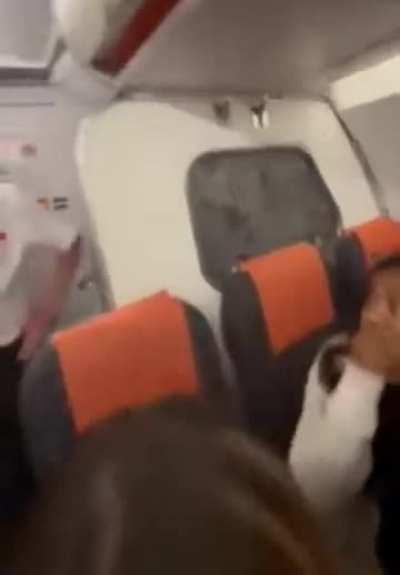 Attention passengers!