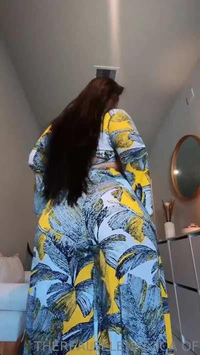 Selena Loca Assclapping JOI