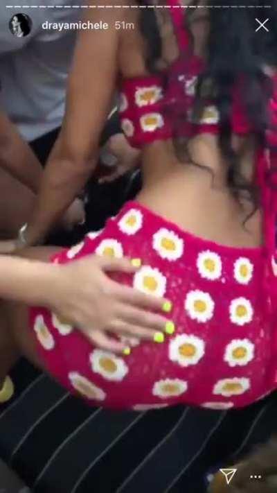 This woman is so damn FINE