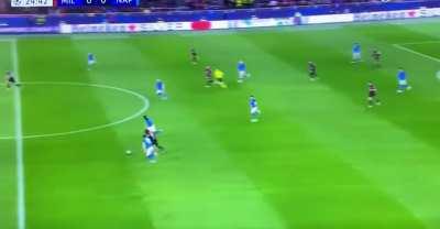 Leao's incredible run and huge miss vs Napoli
