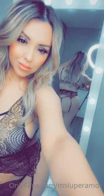 No nudes just her basic 3 second videos