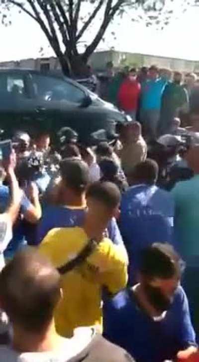 An orange can bring chaos