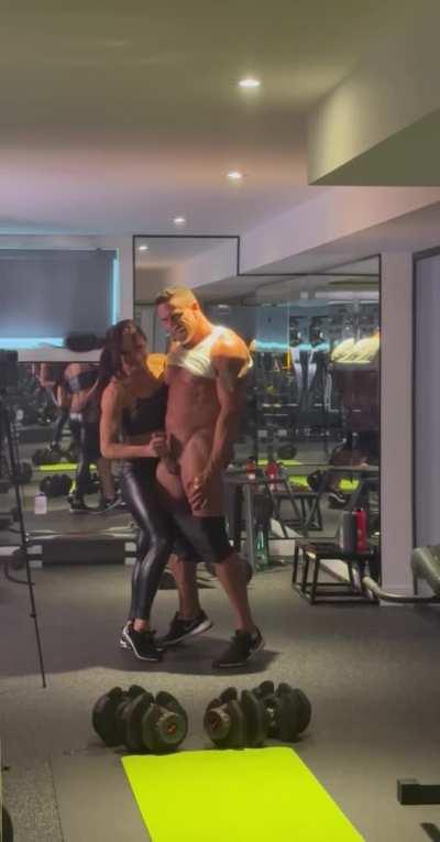 Arm day! 🤪😉🍆💪[m][f]