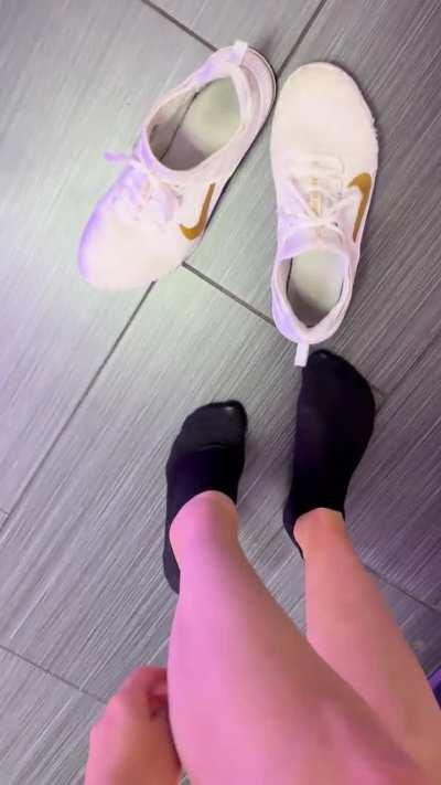 After work out feet! They’re so sweaty you can see my foot prints on the floor 🥵