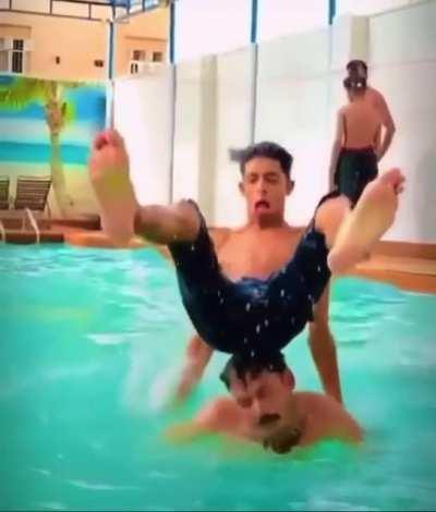 When the 5/0 Bacchus bounces on the 0/2 carry