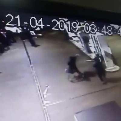 O famoso dodge com a cabeça