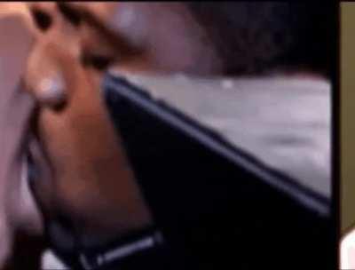 Bey is such a good kisser🥵