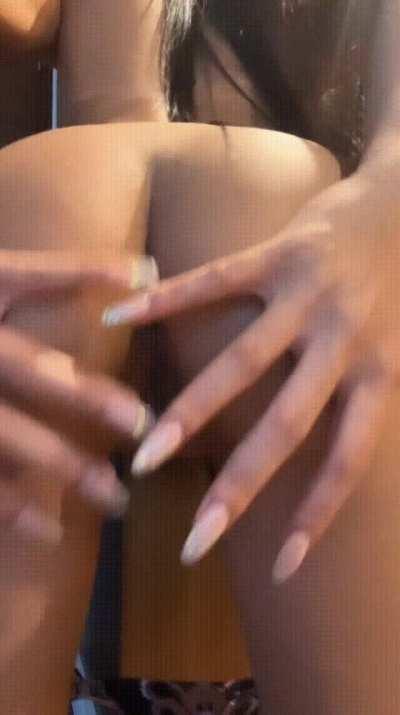 Looking for gentleman to join me in shooting content within the USA or Europe! 😍 (Requests are exclusively accepted on OnlyFans!) 😘