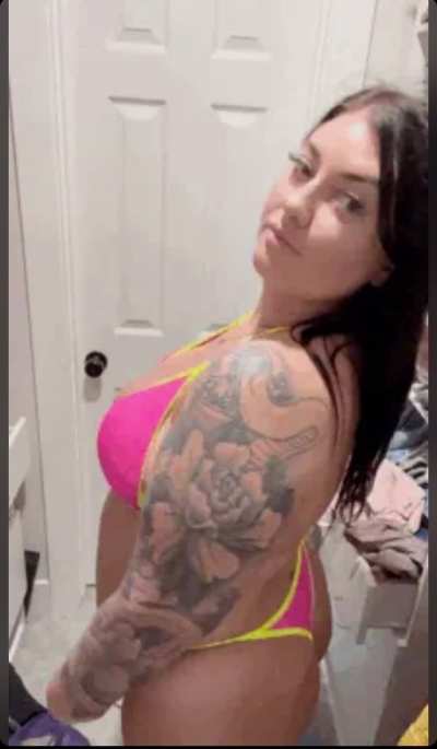 What caught ur attention first ;)