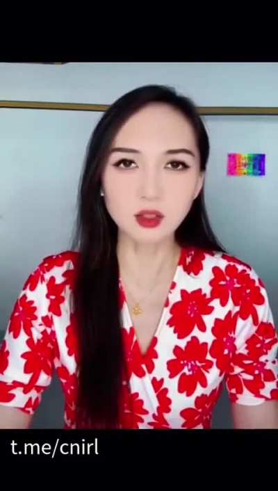 山东济南女访民赵爽公开控告派出所所长刘海涛带组值班期间多次脱岗与其发生性关系，并多次要求其与下属辅警进行3P