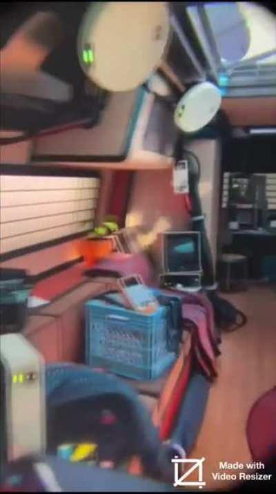 Quickly testing 90hz/90fps with Virtual Desktop & OculusQuest2. My mind is 🤯!! seriously this has flawed me today plus I’m using Netgear Nighthawk 5ghz connection. Incredible clarity and now seriously considering boxing the Rift S