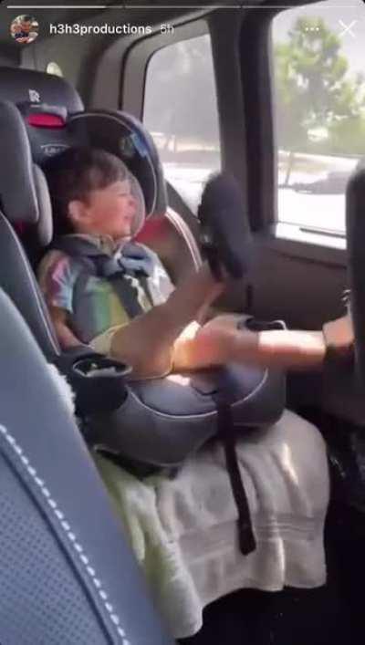 I have major baby fever after watching Ethan&rsquo;s Instagram story 🥺 Such an adorable family!