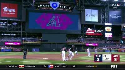 [Highlight] Corbin Carrolls 15th HR of the year puts Arizona up 5-2!!