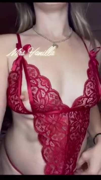 If you haven’t tasted a milf now is your chance