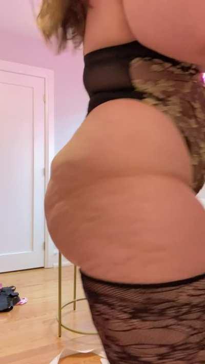 It’s always been a fantasy of mine to show up to a random man’s house dressed in a trench coat with.. well, not much on underneath 😂