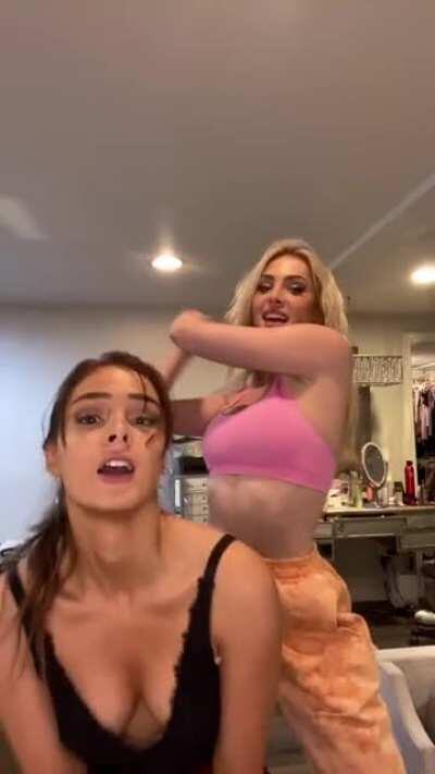 Sharbino's sister's 🤤